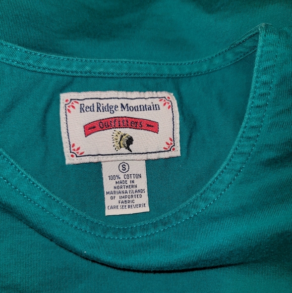 Red Ridge Mtn Outfitters top - Picture 4 of 6